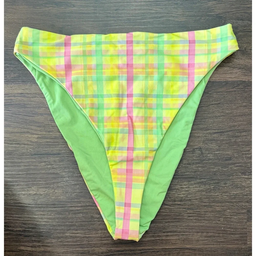 Dippin Daisys vibrant plaid
